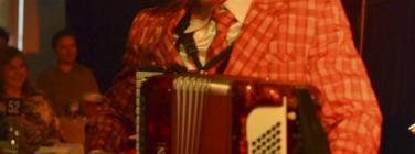 GrandFinalEvePieNight2011_012