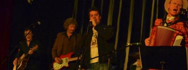 GrandFinalEvePieNight2011_021