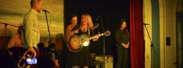RebeccaBarnard260811_016