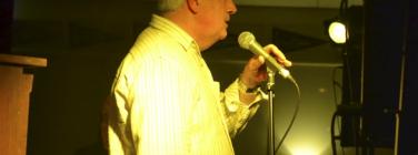 DaveWarner100312_002