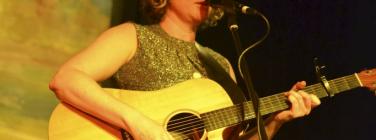 DustRadioBand040312_002