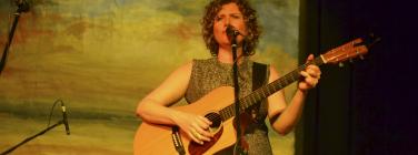 DustRadioBand040312_004