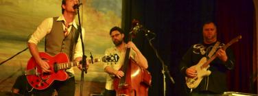 DustRadioBand040312_020