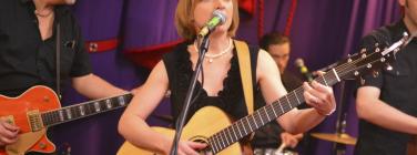 Eilen-Jewel-Basement-Discs-23-03-12