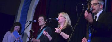 GrandFinalEvePieNight2012_063