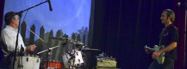 GraveyardTrainCaravan100812_008