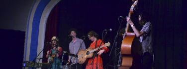 PCFJBCaravan301112_014