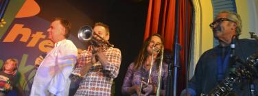 PaintersandDockers200212_023