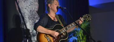 SongwriterSlamMWF020912_003