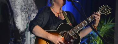 SongwriterSlamMWF020912_005