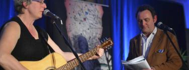 SongwriterSlamMWF020912_019