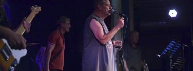 CrownofThornsCaravan041113_054