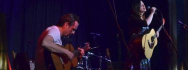 DogTrumpetCaravan170813_004