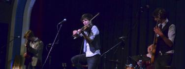 WoodenMusicTourCaravan010213_011