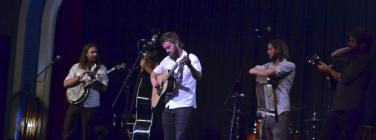 WoodenMusicTourCaravan010213_014