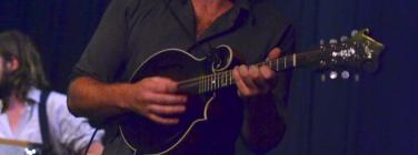 WoodenMusicTourCaravan010213_022