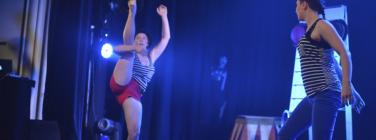 AcrobatvsIdiot270914_048