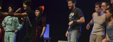 AcrobatvsIdiot270914_127