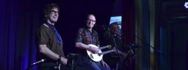 Bad-Shepherds-Caravan-20-04-14