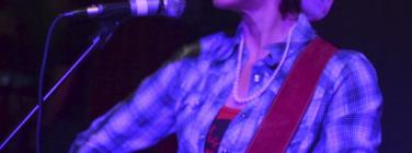 ChickRatenTribute120714_071