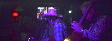 ChickRatenTribute120714_087