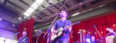 OutontheWeekend2014_015