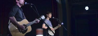 LizStringerCaravan310115_007