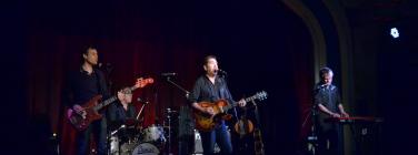 MickThomasCaravan020815_027