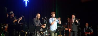SwinginBellaChristmas2015_020