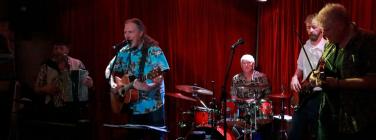 Ian Bland and the Lamington Drive Orchestra at the Union Hotel Brunswick 30/04/17