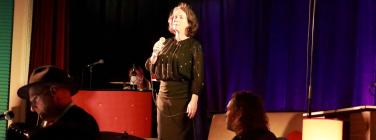 Angie Hart at the Caravan Music Club 01/06/17