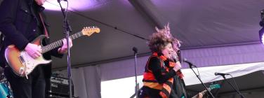 Murray Wiggle and Wally Meanie's Bubblegum Machine at the Reclink Community Cup 2017