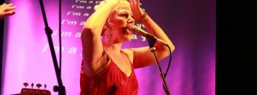 Damian Cowell's Disco Machine at the Curtin 22/12/2018