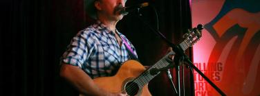 Rob Snarski at Post Office Hotel 27/01/2019