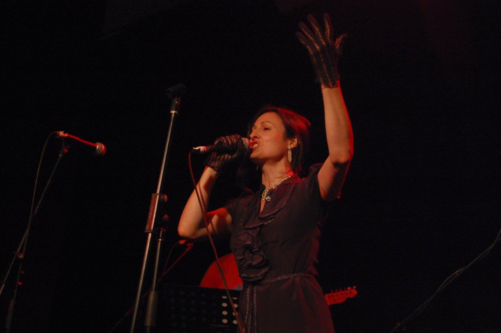 photo2.jpg
