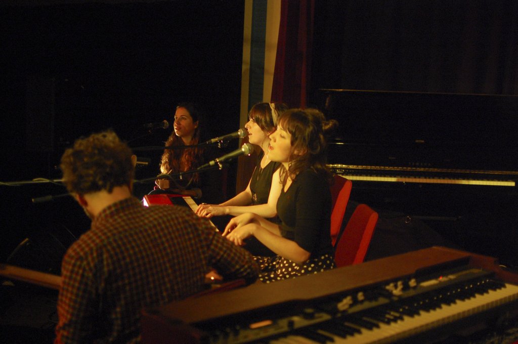 photo8.jpg