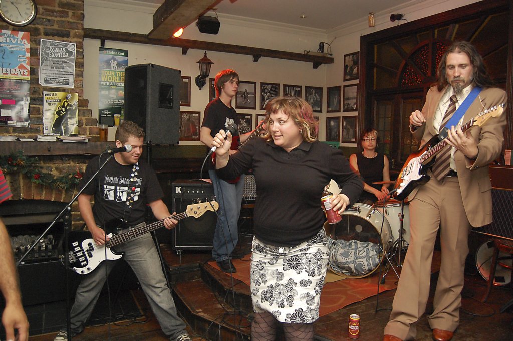 photo3.jpg