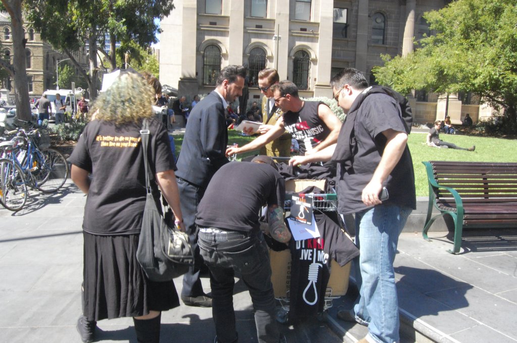 photo1.jpg