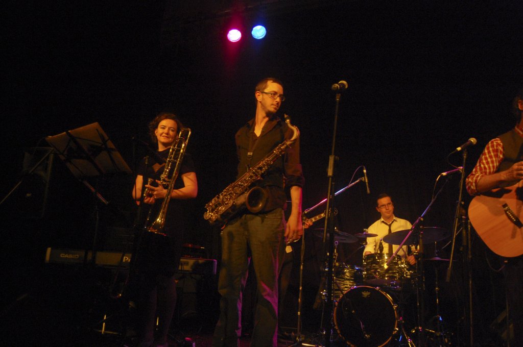 photo2.jpg