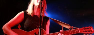 Mick Thomas and the Roving Commission at the Corner Hotel 13/04/19
