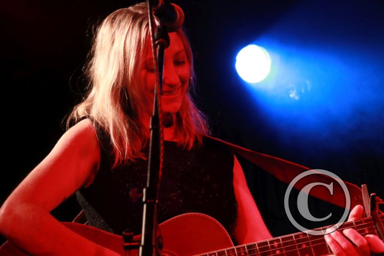 Mick Thomas and the Roving Commission at the Corner Hotel 13/04/19