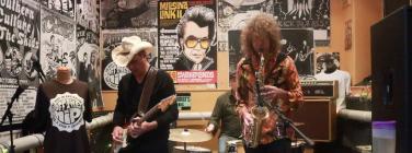 Fraudband at Off the Hip Records 24/08/19