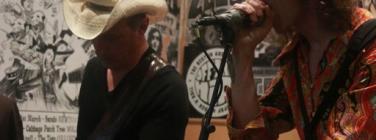 Fraudband at Off the Hip Records 24/08/19