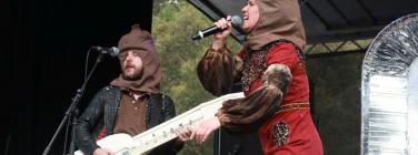 The Burnt Sausages at Collingwood Childrens Farm 3/11/19