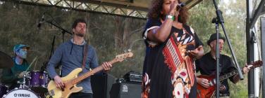 Emma Donovan & The Putbacks at Collingwood Childrens Farm 3/11/19