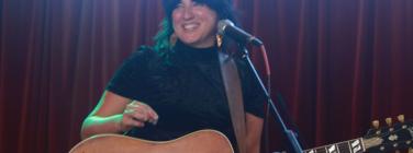 Tracy McNeil at the Union Hotel Brunswick 10/03/19