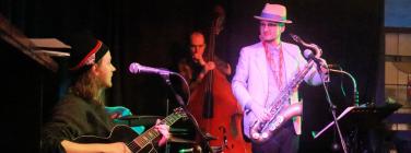 Tracey Miller and the Cyclones at the Lomond Hotel 30/06/19