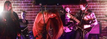 Madeline Leman and the Desert Swells at Chip's Loft 23/06/19
