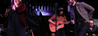 Henry Wagons and Rhianna Fibbins at Brunswick Ballroom 06/11/21