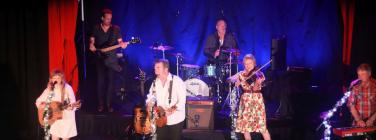 Mick Thomas and the Roving Commission at Memo Music Hall 23/12/21